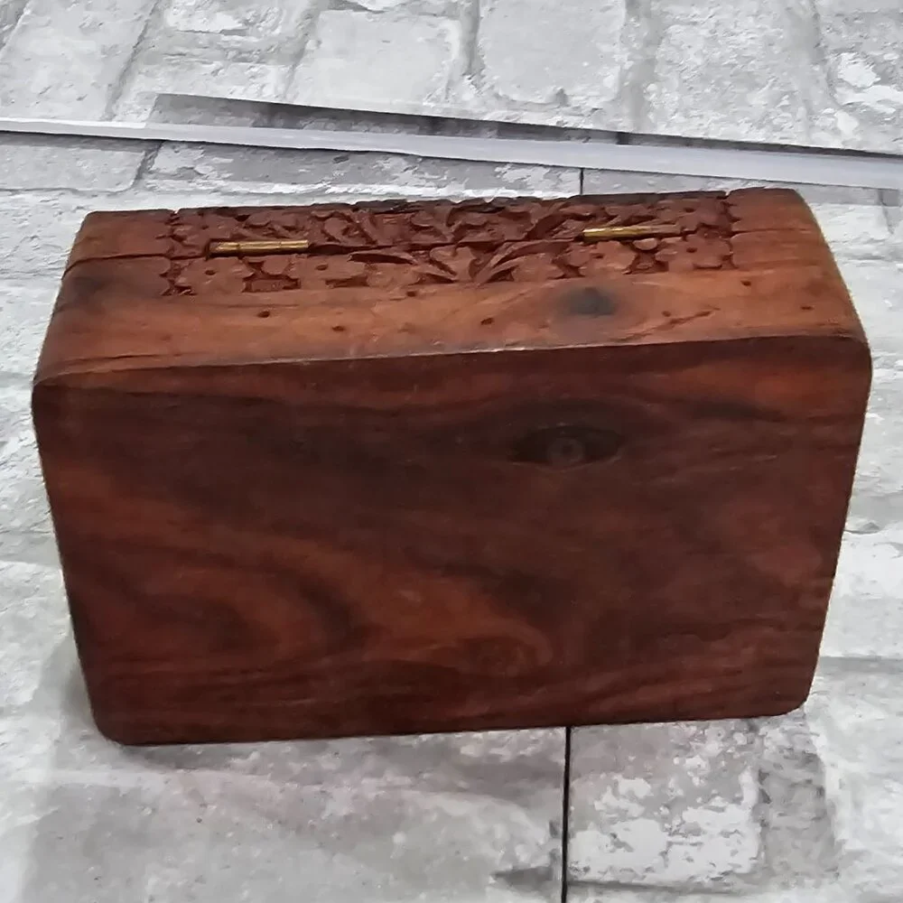 Wooden Felt Lined Jewelry Box‎ Carved Floral Boho Decor Keepsake Box